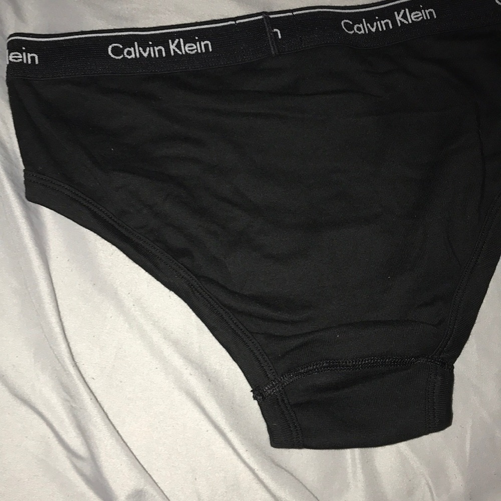 Calvin Klein Men’s Hip Brief🆕 - Picture 13 of 13